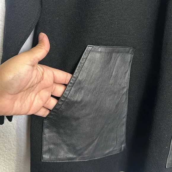 J Crew Merino Wool Black Long Sleeve Top Front Leather Pockets Size Small - Picture 5 of 11